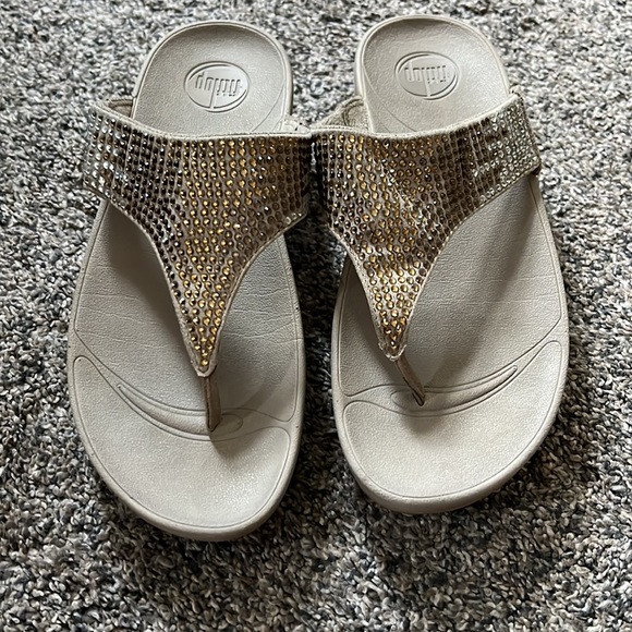 FitFlop Sandals with rhinestones lt tan color size US 8 - Picture 1 of 4
